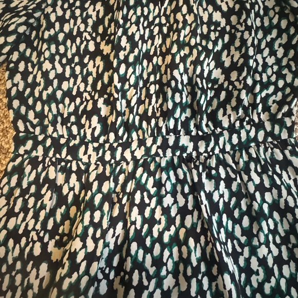 Banana Republic Black, Green, & White Print Dress – Size 6 (Like New) - Picture 5 of 11